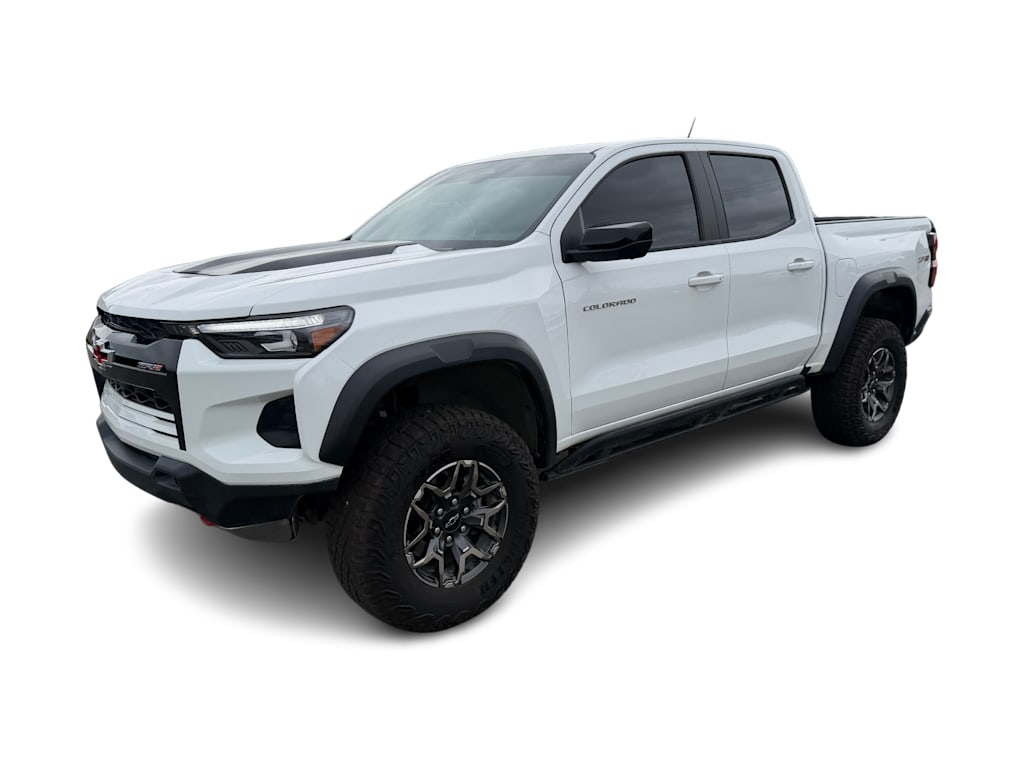 Thumbnail: 2024 Chevrolet Colorado - 17