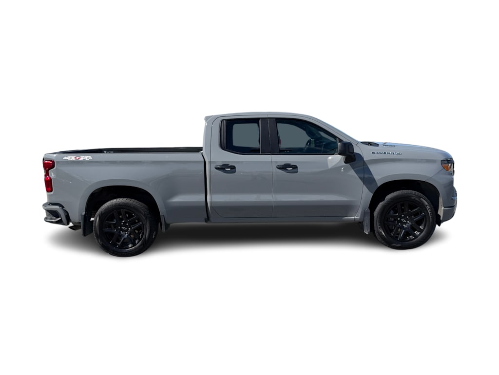 Thumbnail: 2025 Chevrolet Silverado 1500 - 18