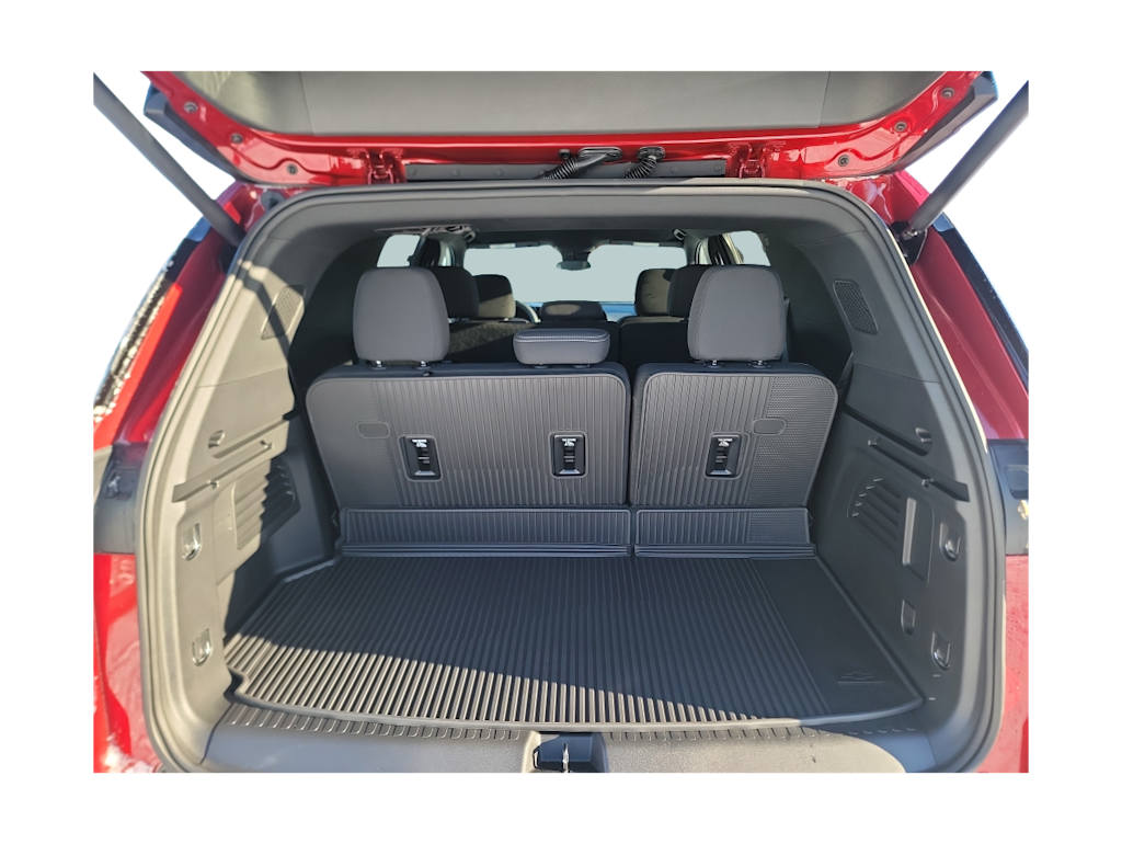 Thumbnail: 2026 Chevrolet Traverse - 15