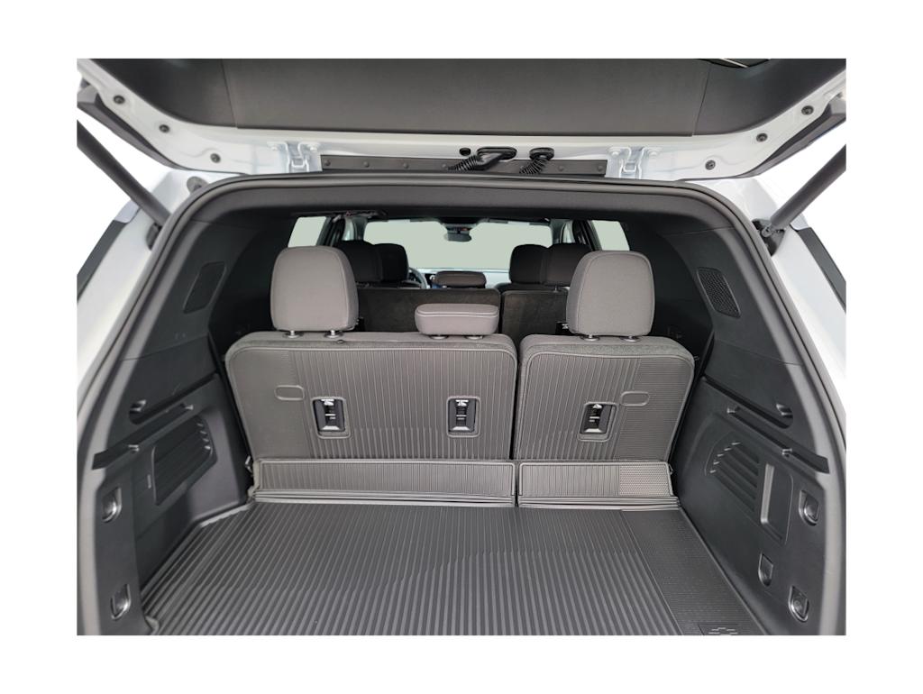 Thumbnail: 2026 Chevrolet Traverse - 15