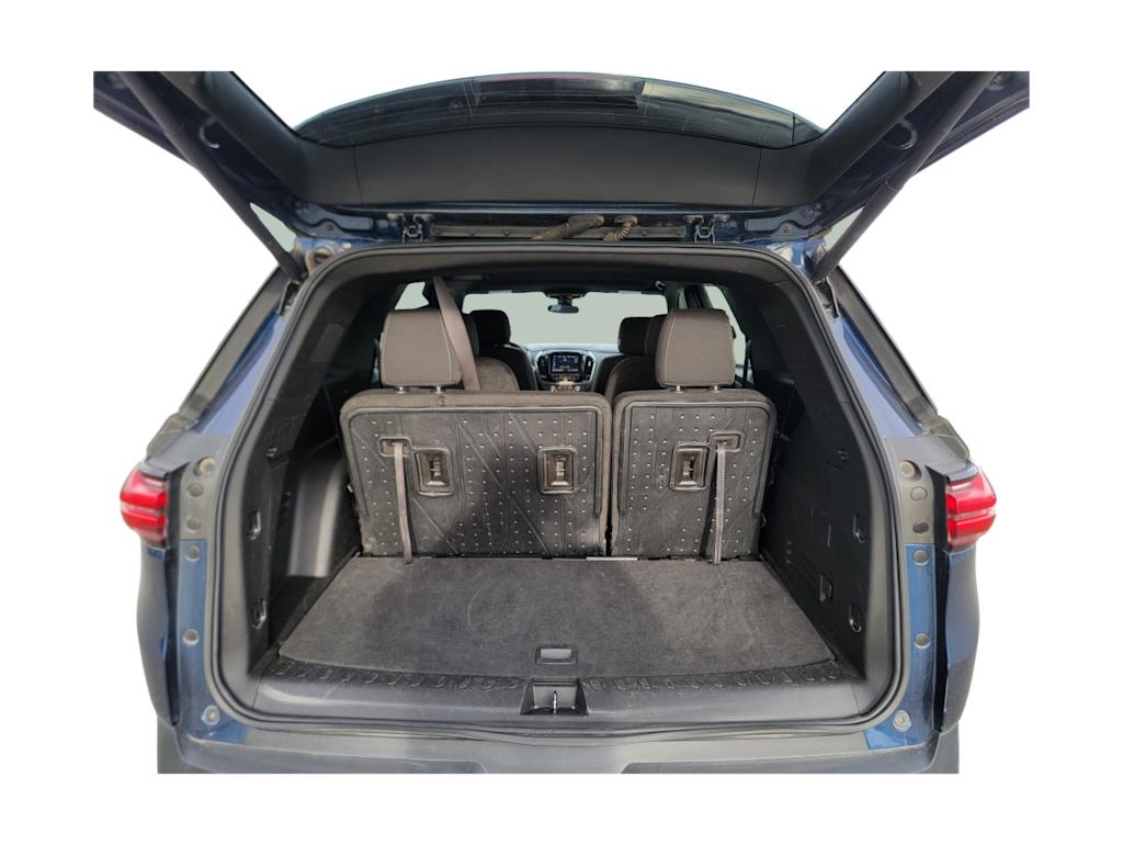 Thumbnail: 2022 Chevrolet Traverse - 16