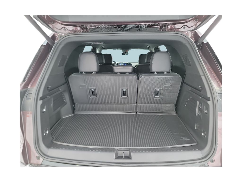 Thumbnail: 2026 Chevrolet Traverse - 14