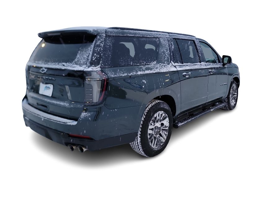 Thumbnail: 2026 Chevrolet Suburban - 18