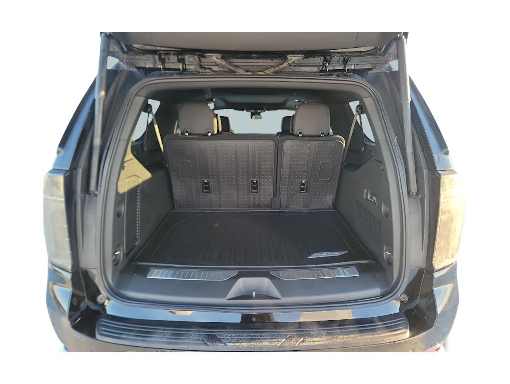 Thumbnail: 2026 Chevrolet Suburban - 15