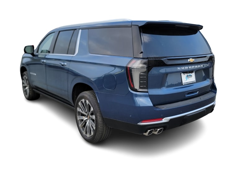 Thumbnail: 2026 Chevrolet Suburban - 4
