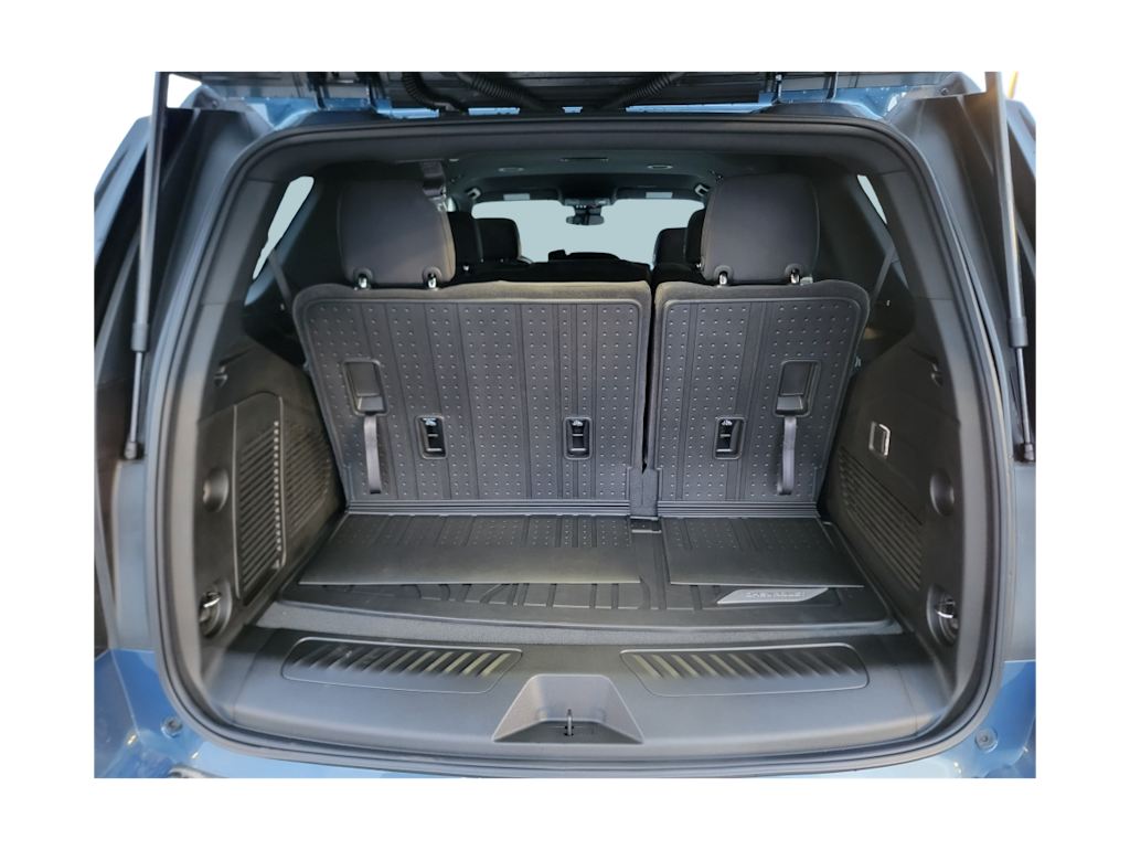 Thumbnail: 2025 Chevrolet Tahoe - 15