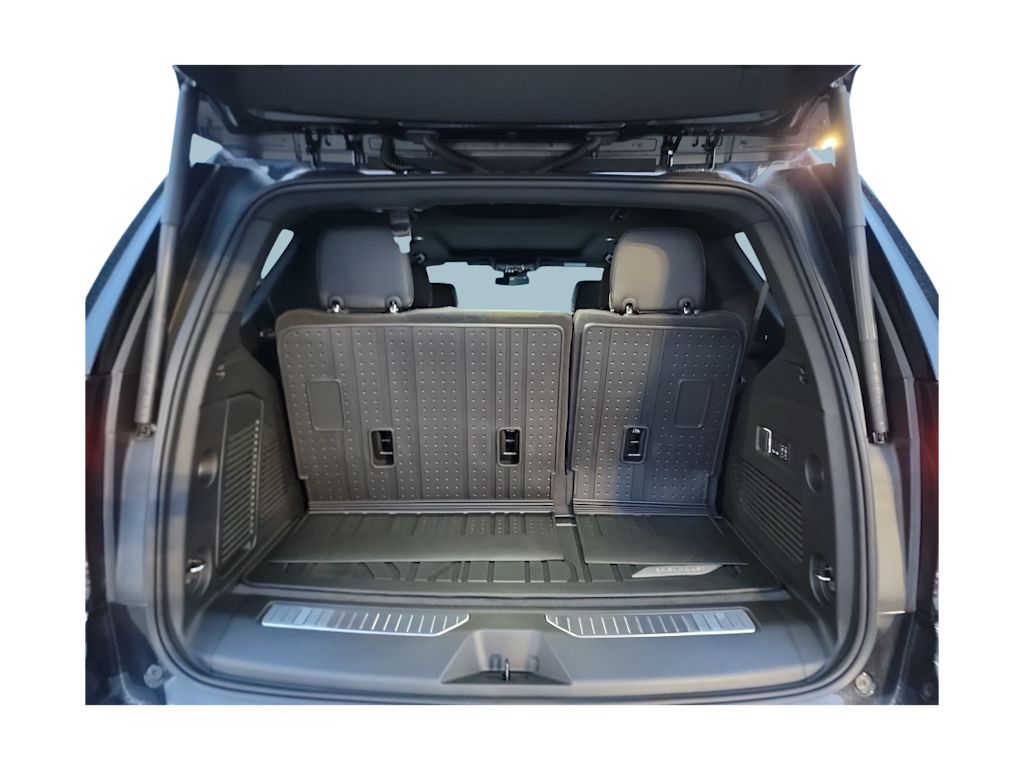 Thumbnail: 2026 Chevrolet Tahoe - 14