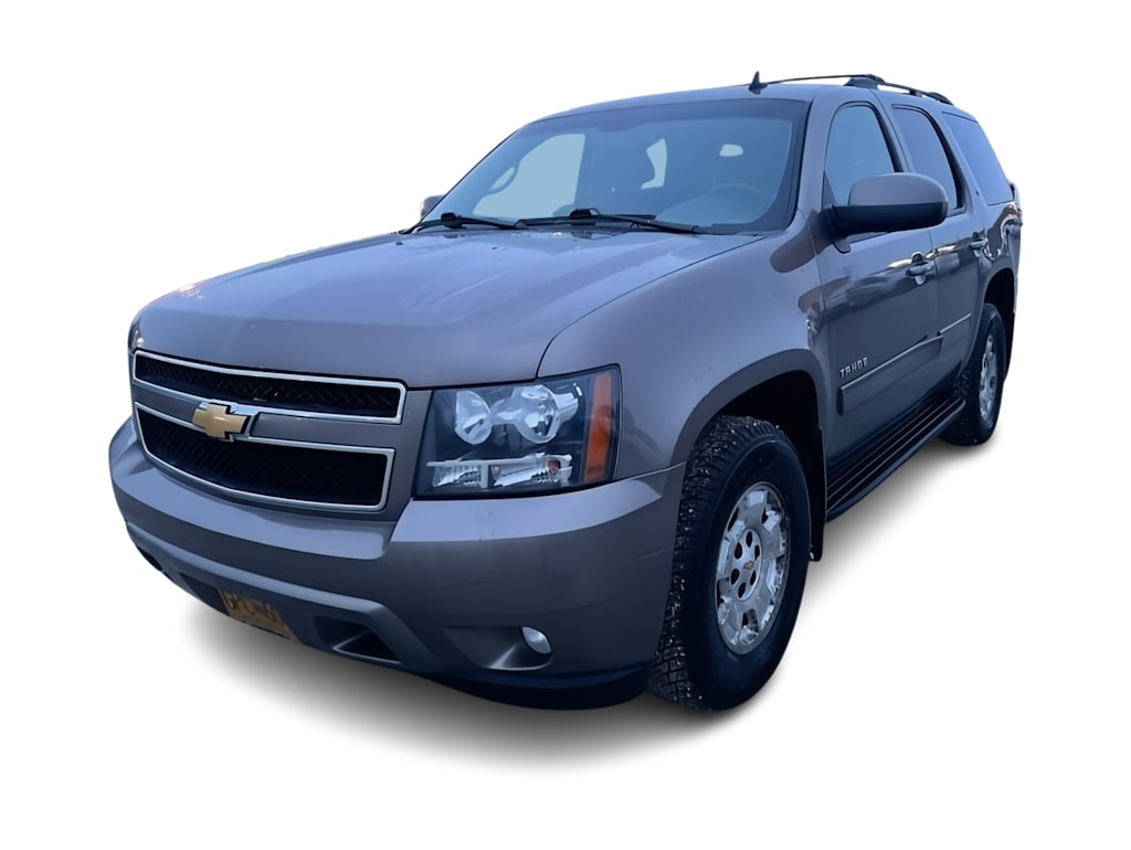 Used 2013 Chevrolet Tahoe LT with VIN 1GNSKBE09DR271221 for sale in Medford, OR