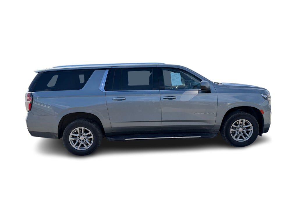 Thumbnail: 2023 Chevrolet Suburban - 9