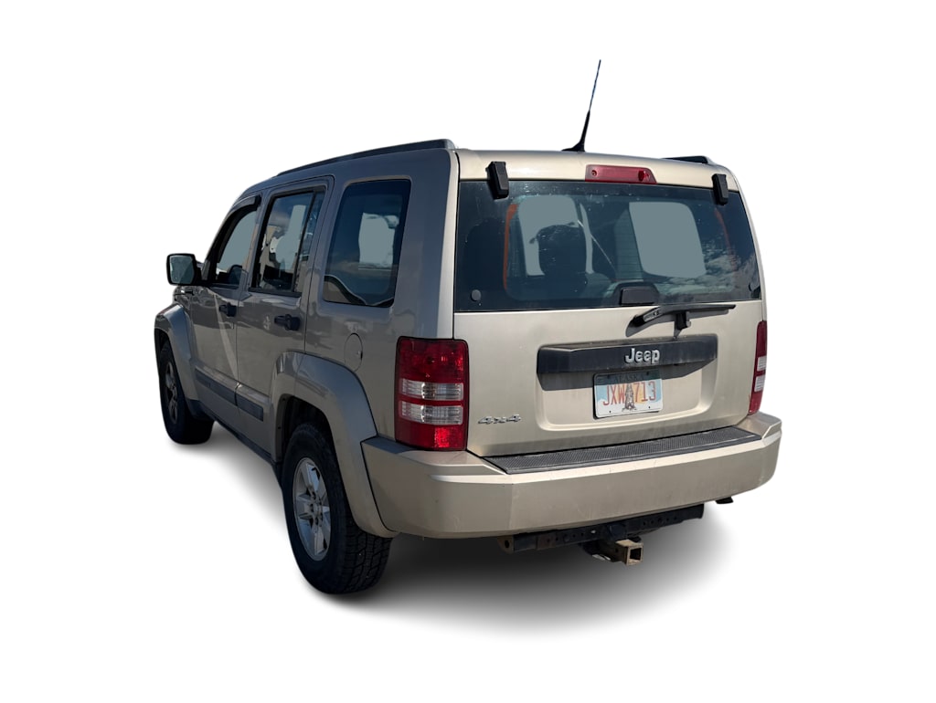 Thumbnail: 2011 Jeep Liberty - 3