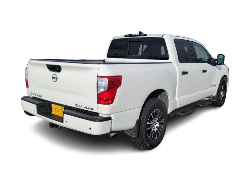 Thumbnail: 2022 Nissan Titan - 18