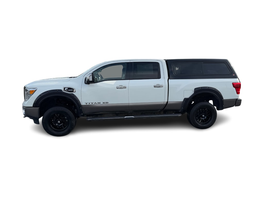 Thumbnail: 2016 Nissan Titan - 3