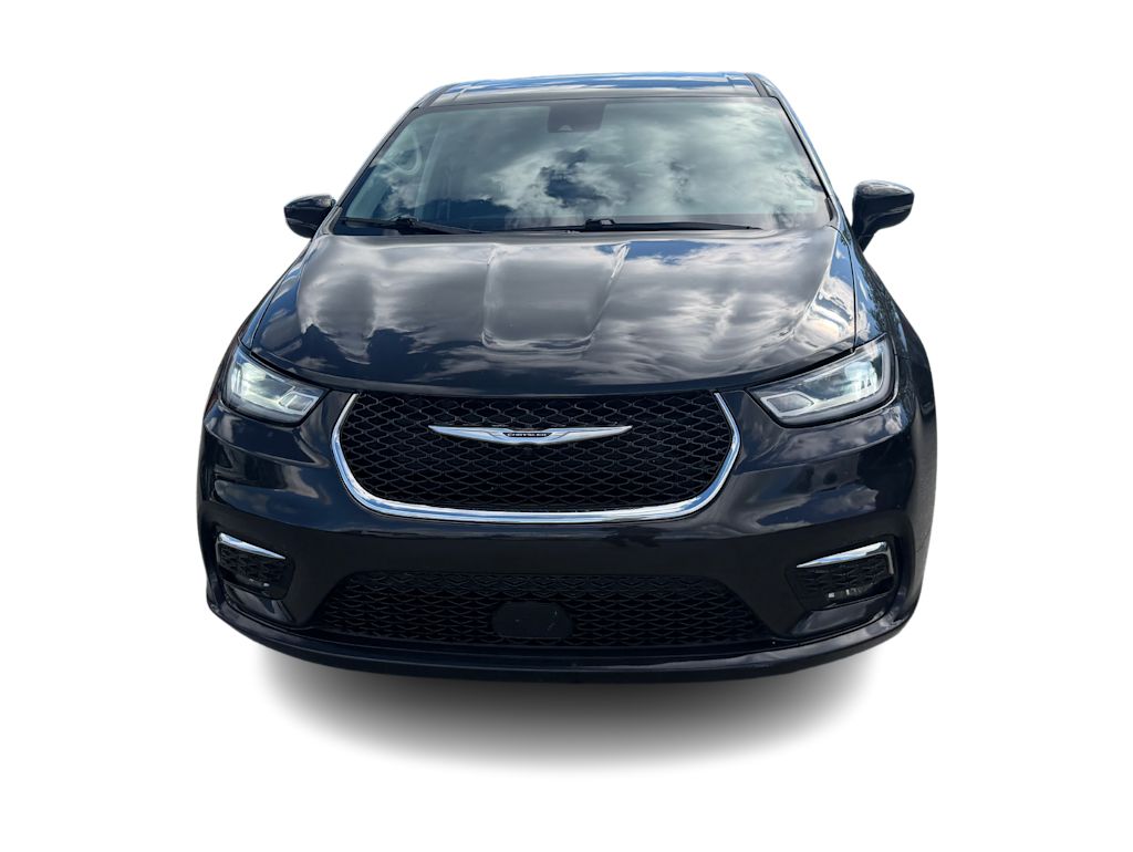 Thumbnail: 2024 Chrysler Pacifica - 4