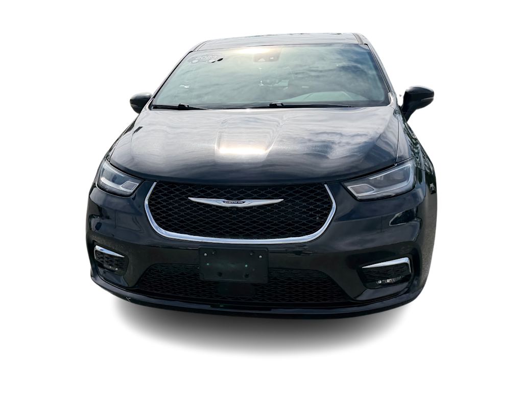 Thumbnail: 2023 Chrysler Pacifica - 6