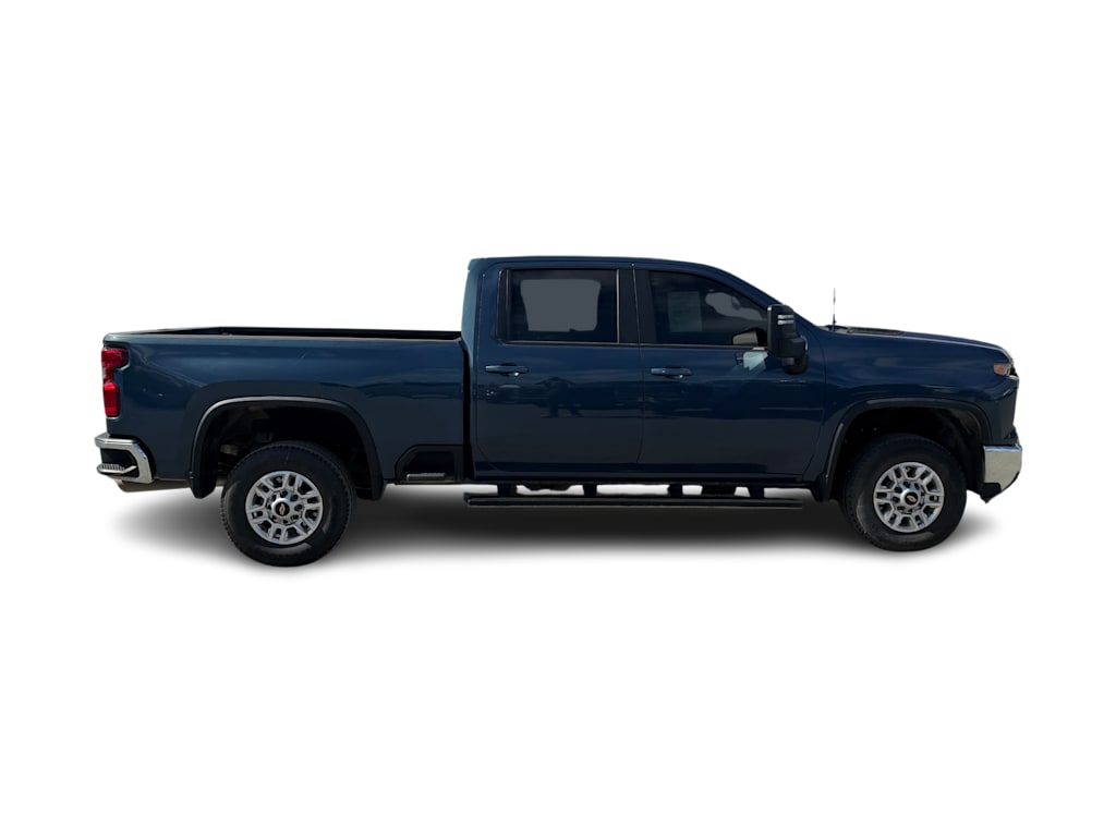 Thumbnail: 2026 Chevrolet Silverado 2500 - 11