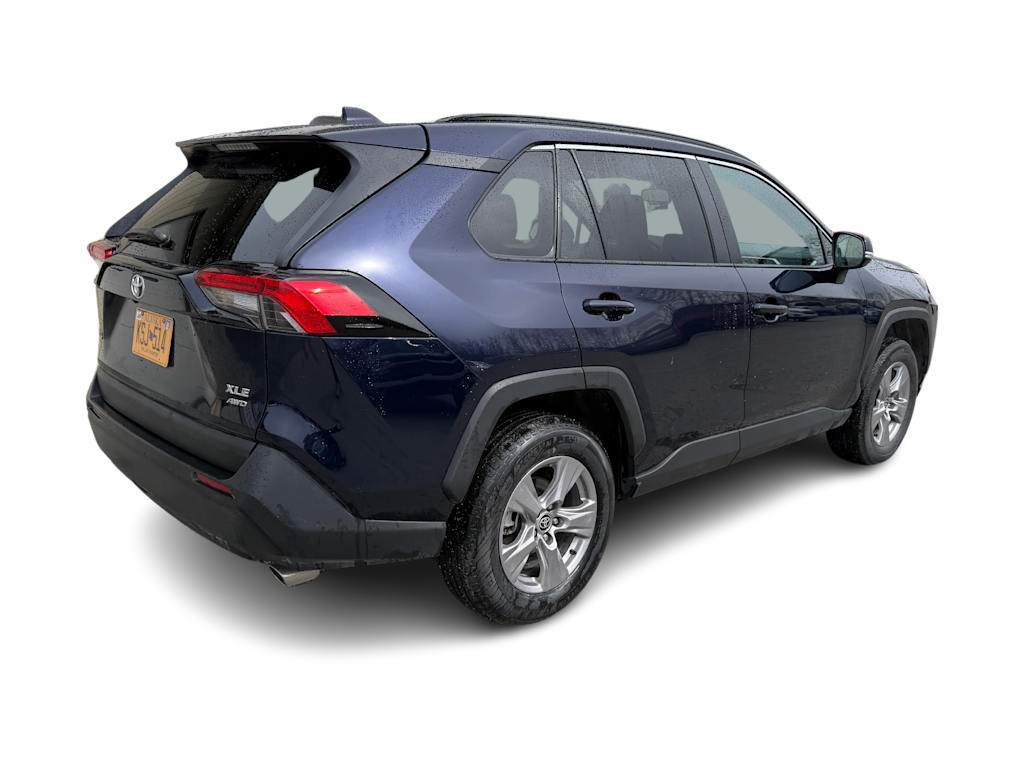Thumbnail: 2025 Toyota RAV4 - 11