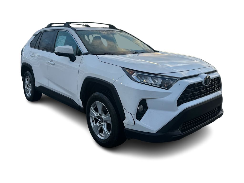 Thumbnail: 2019 Toyota RAV4 - 10
