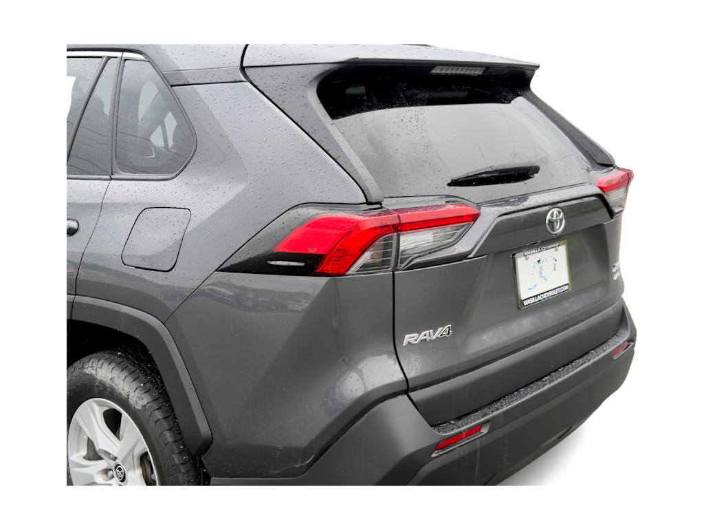 Thumbnail: 2021 Toyota RAV4 - 19