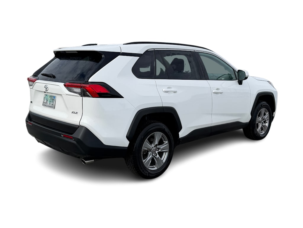 Thumbnail: 2023 Toyota RAV4 - 18