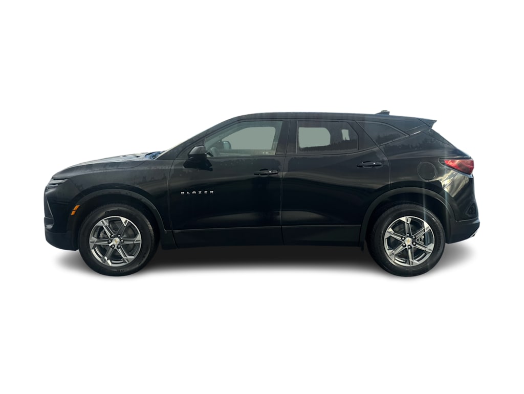 Thumbnail: 2023 Chevrolet Blazer - 2