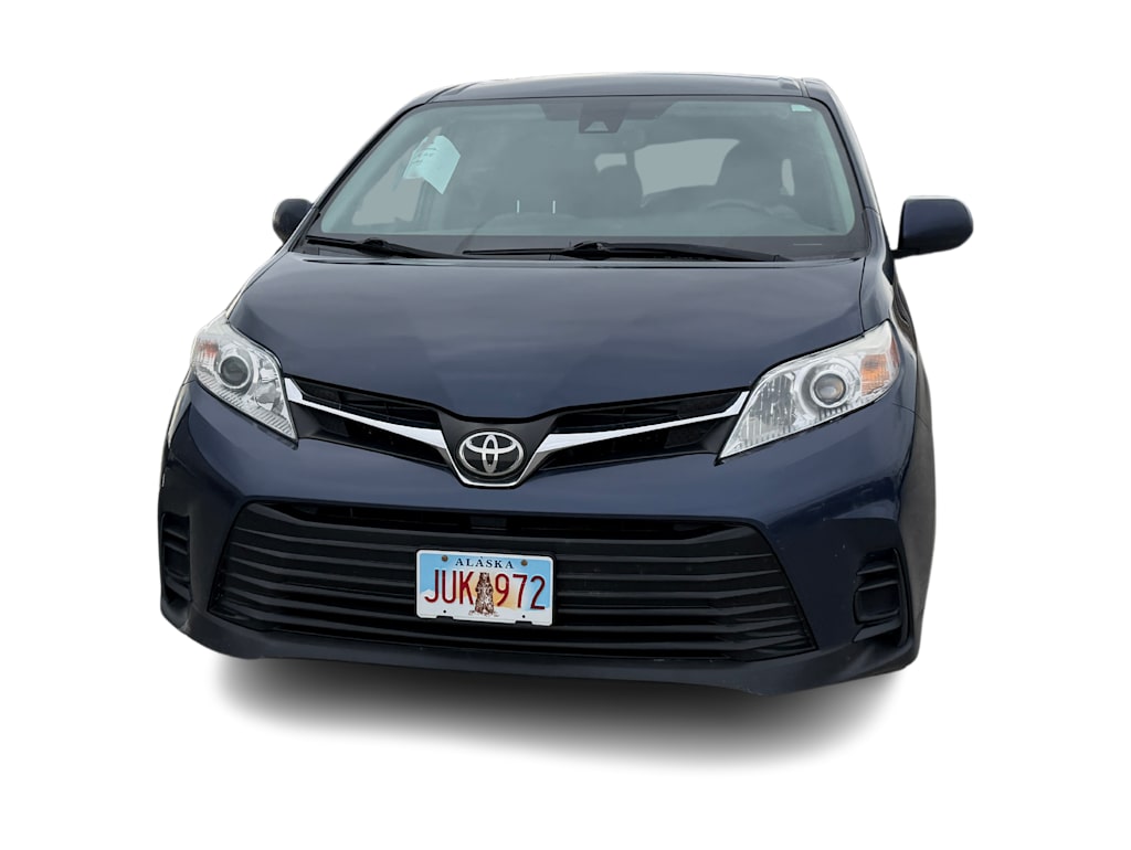 Thumbnail: 2018 Toyota Sienna - 5
