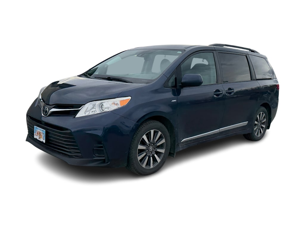Thumbnail: 2018 Toyota Sienna - 8