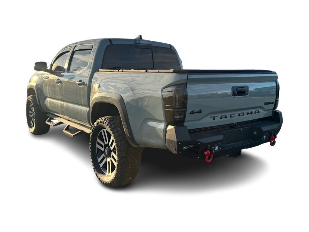 Thumbnail: 2021 Toyota Tacoma - 3