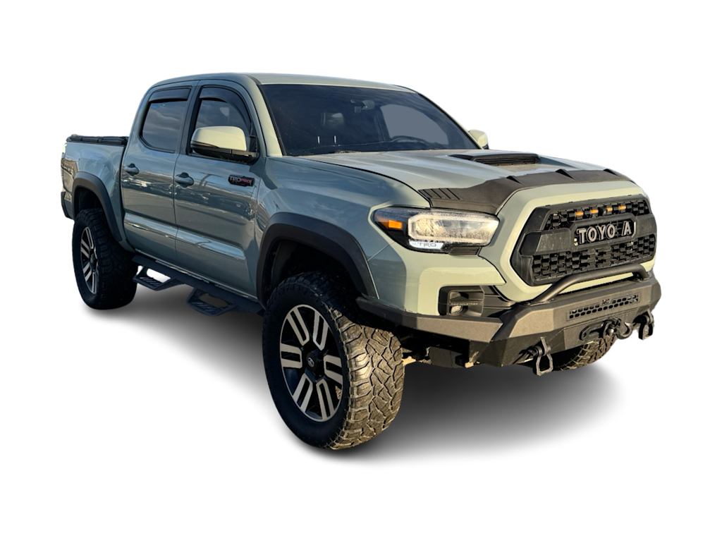 Thumbnail: 2021 Toyota Tacoma - 8