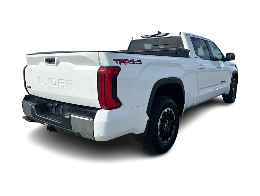 Thumbnail: 2024 Toyota Tundra - 18