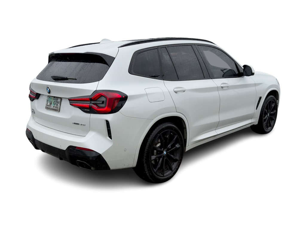 Thumbnail: 2023 BMW X3 - 13