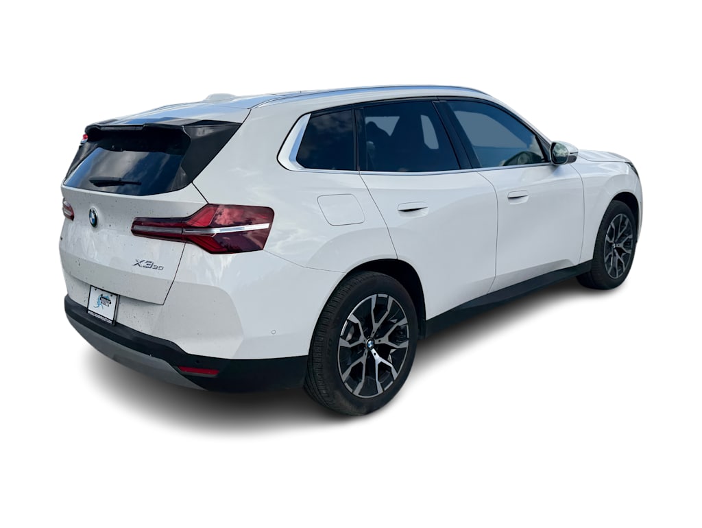 Thumbnail: 2026 BMW X3 - 16