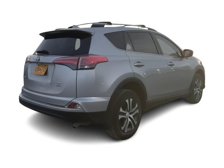 2018 Toyota RAV4 LE 6