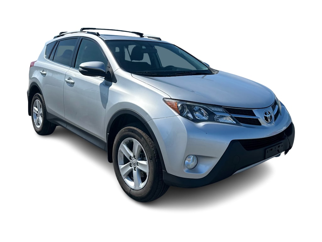 2013 Toyota RAV4 XLE 9