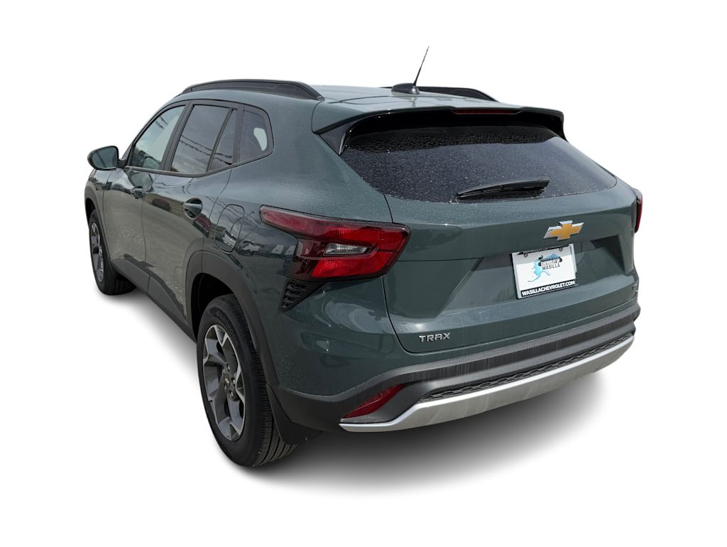 Thumbnail: 2026 Chevrolet Trax - 4