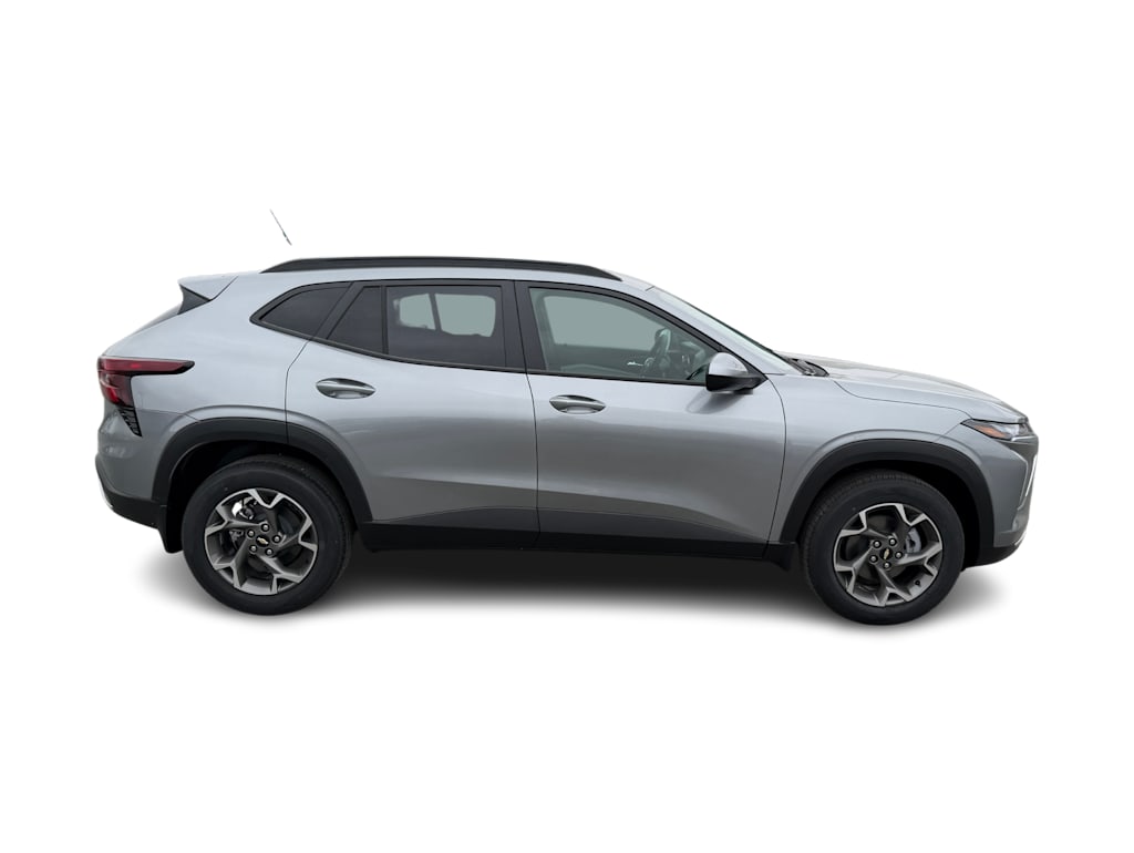 Thumbnail: 2026 Chevrolet Trax - 18