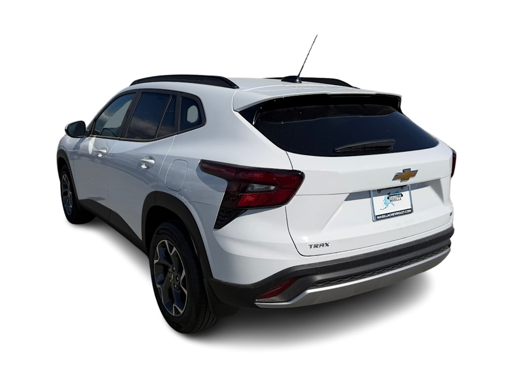 Thumbnail: 2026 Chevrolet Trax - 4