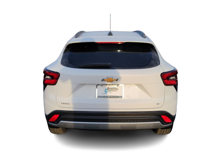 Thumbnail: 2026 Chevrolet Trax - 5