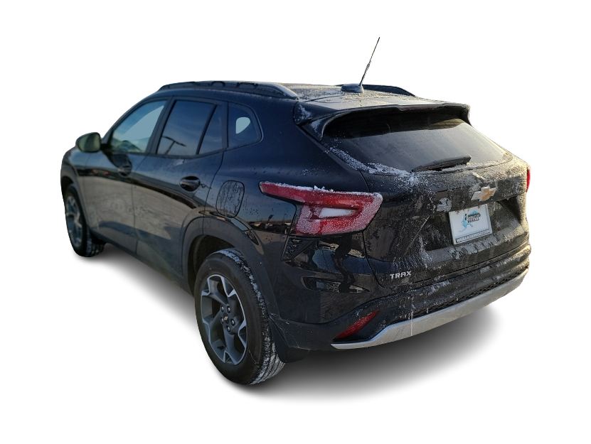 Thumbnail: 2026 Chevrolet Trax - 4