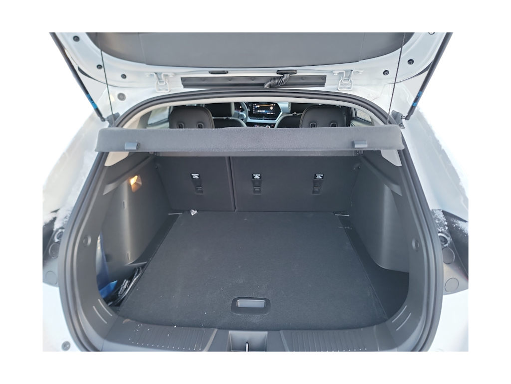 Thumbnail: 2026 Chevrolet Trax - 15