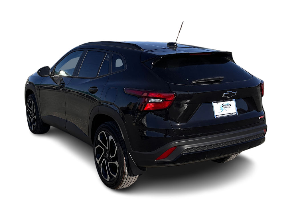 Thumbnail: 2026 Chevrolet Trax - 4