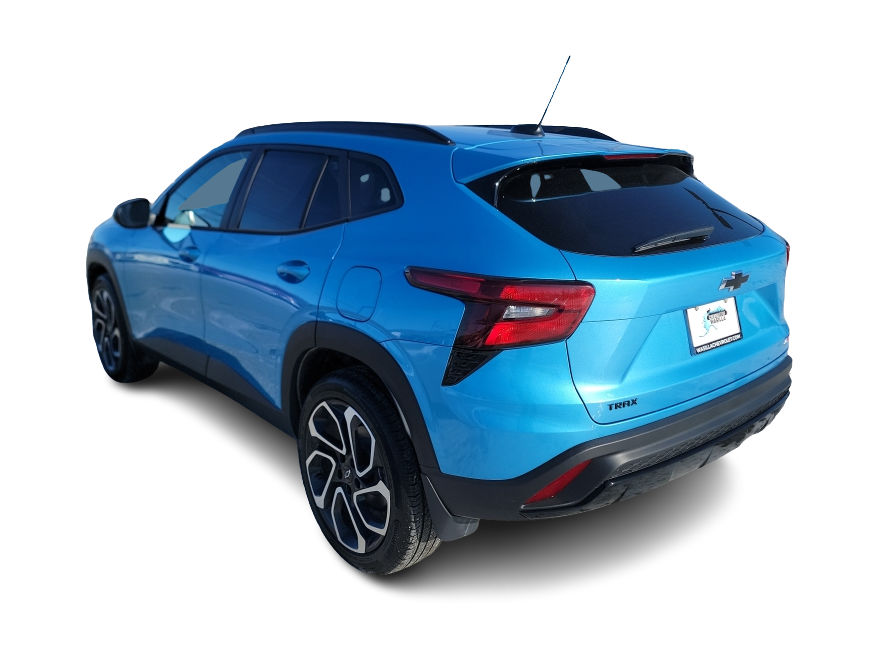 Thumbnail: 2026 Chevrolet Trax - 4