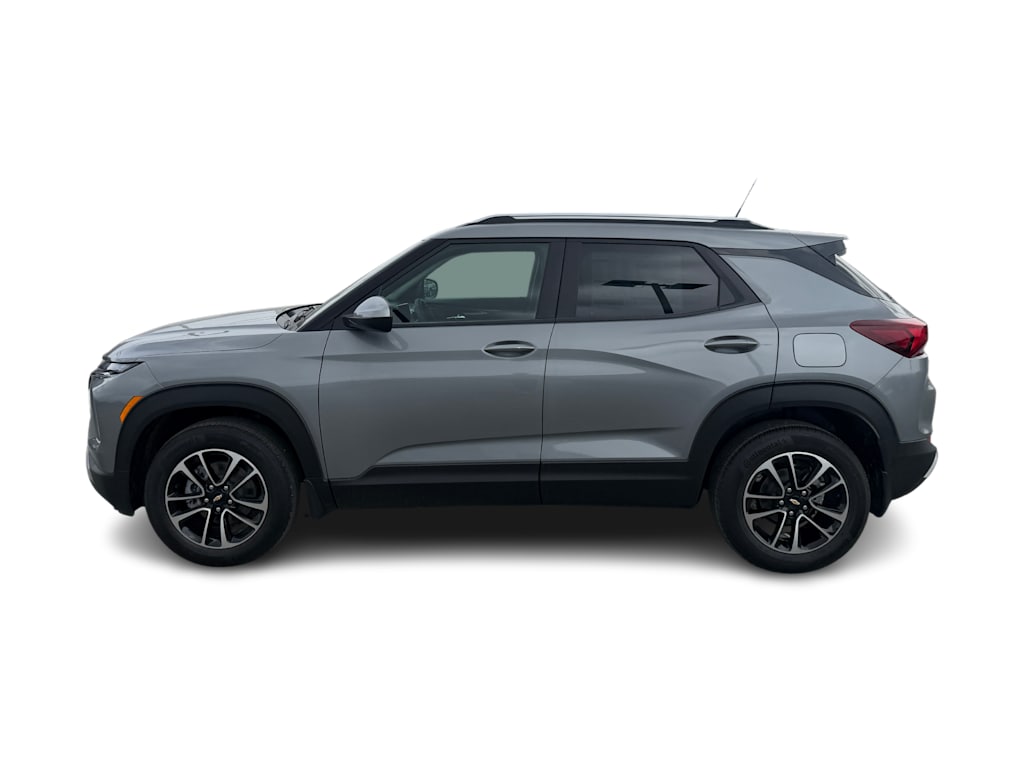 Thumbnail: 2026 Chevrolet TrailBlazer - 3