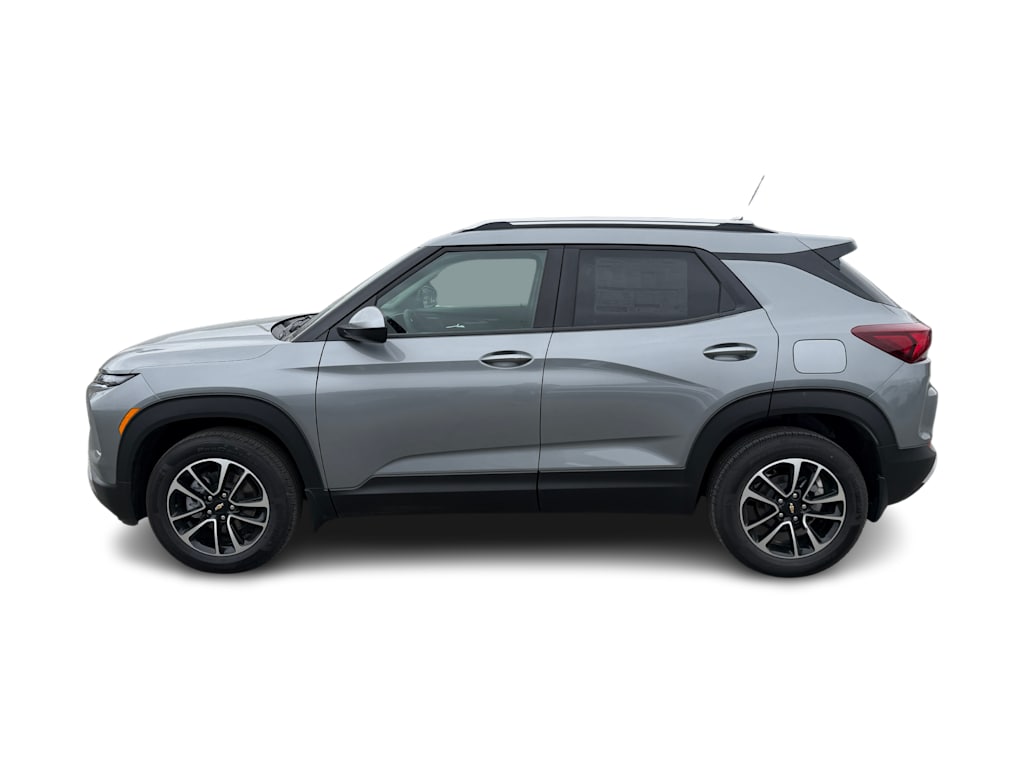Thumbnail: 2026 Chevrolet TrailBlazer - 3