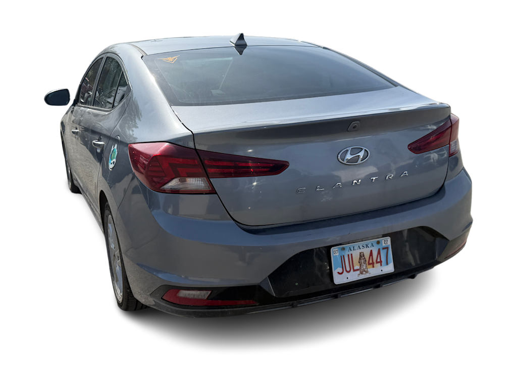 Thumbnail: 2019 Hyundai Elantra - 3