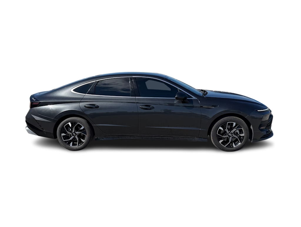 Thumbnail: 2025 Hyundai Sonata - 16