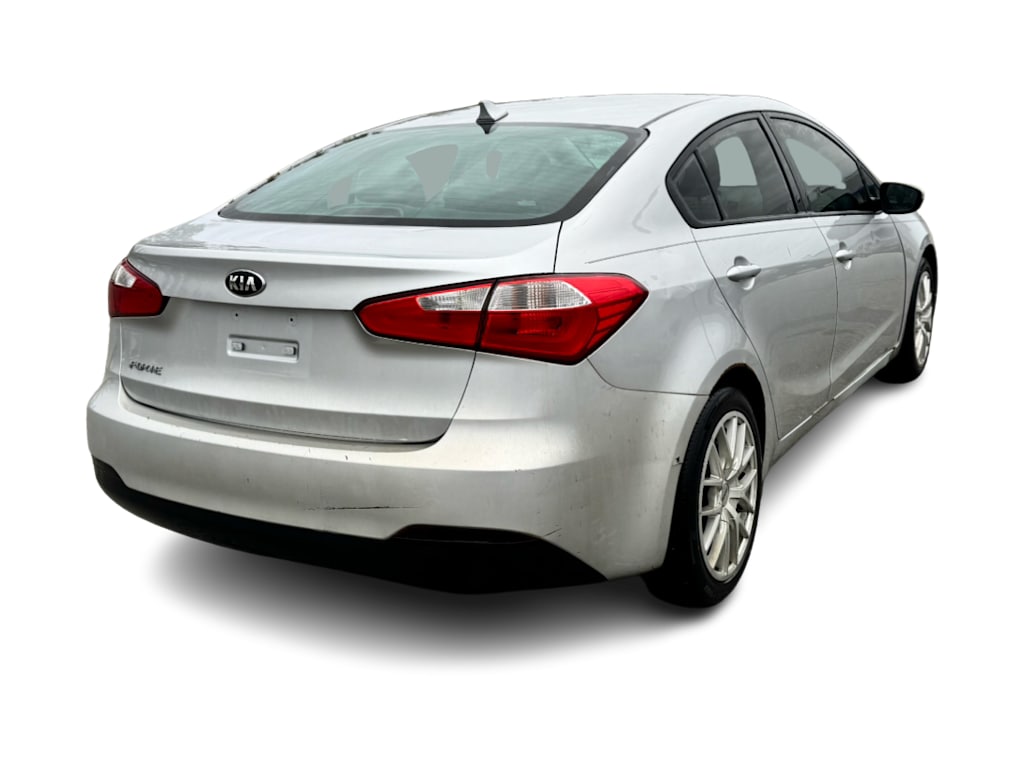 Thumbnail: 2016 Kia Forte - 7