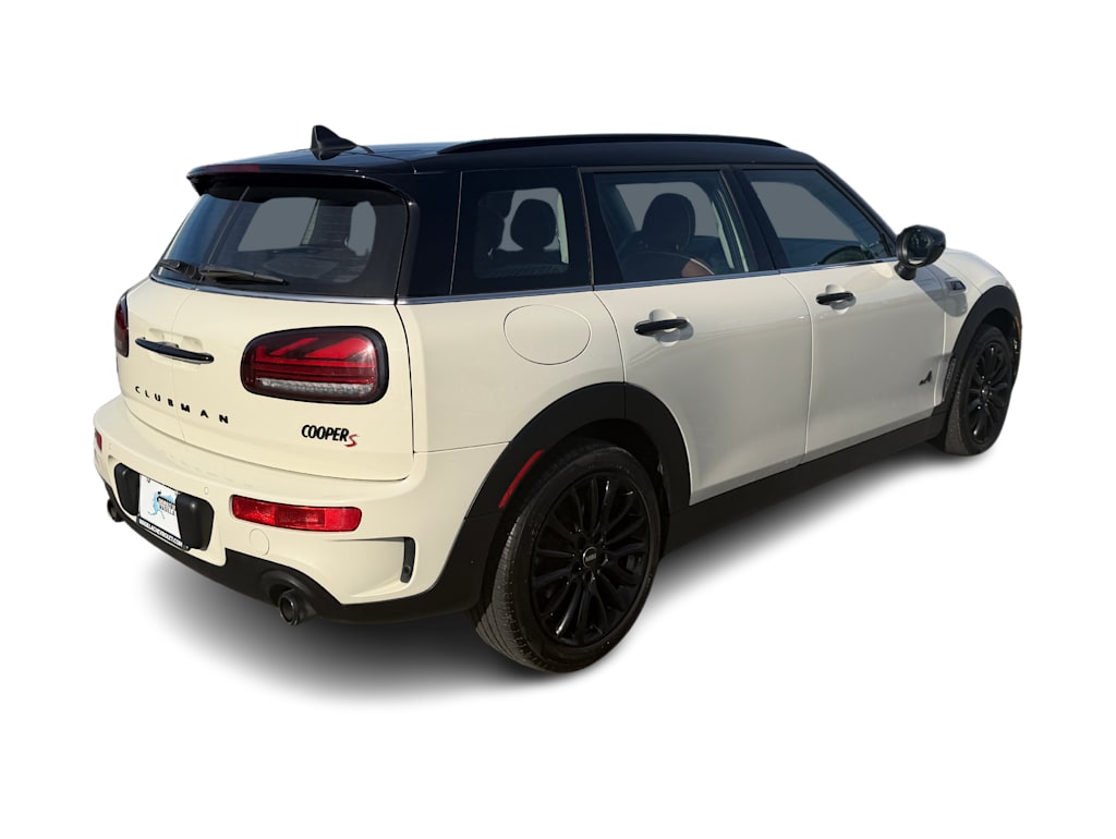 Thumbnail: 2023 MINI Cooper Clubman - 20