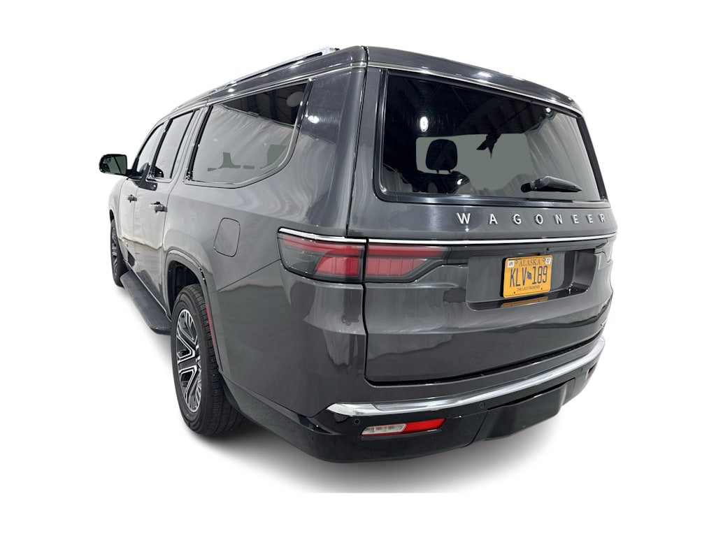 2024 Jeep Wagoneer L Series II - Photo 4