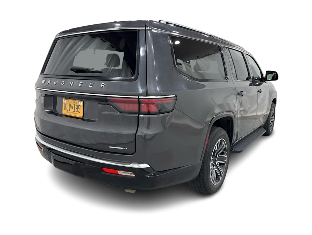 2024 Jeep Wagoneer L Series II - Photo 15