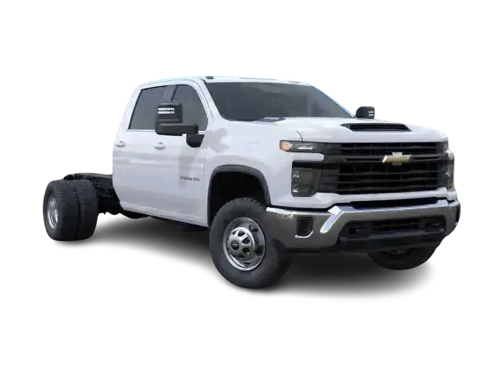 Thumbnail: 2026 Chevrolet Silverado 3500 - 15